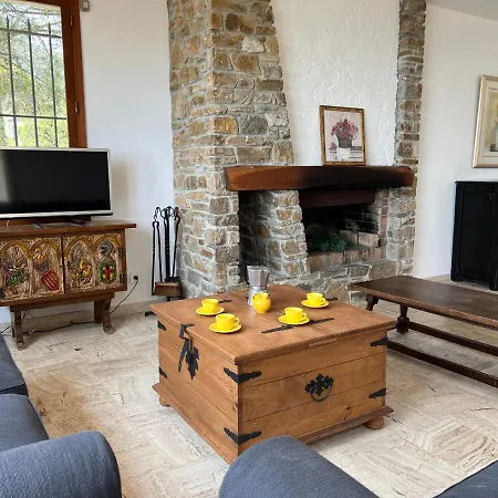Villa La Des Roches D'or
